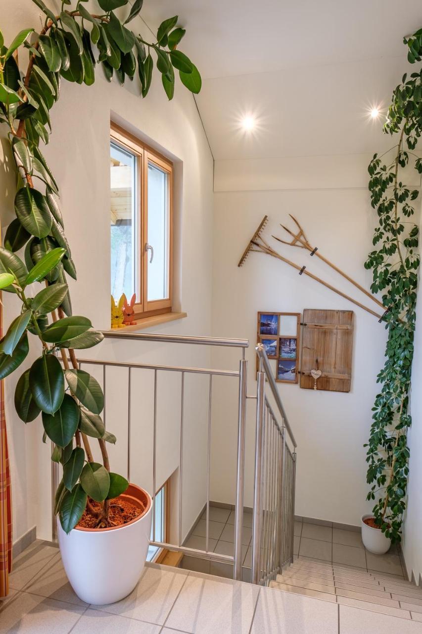 Gaestehaus Hausberger Schruns Bagian luar foto
